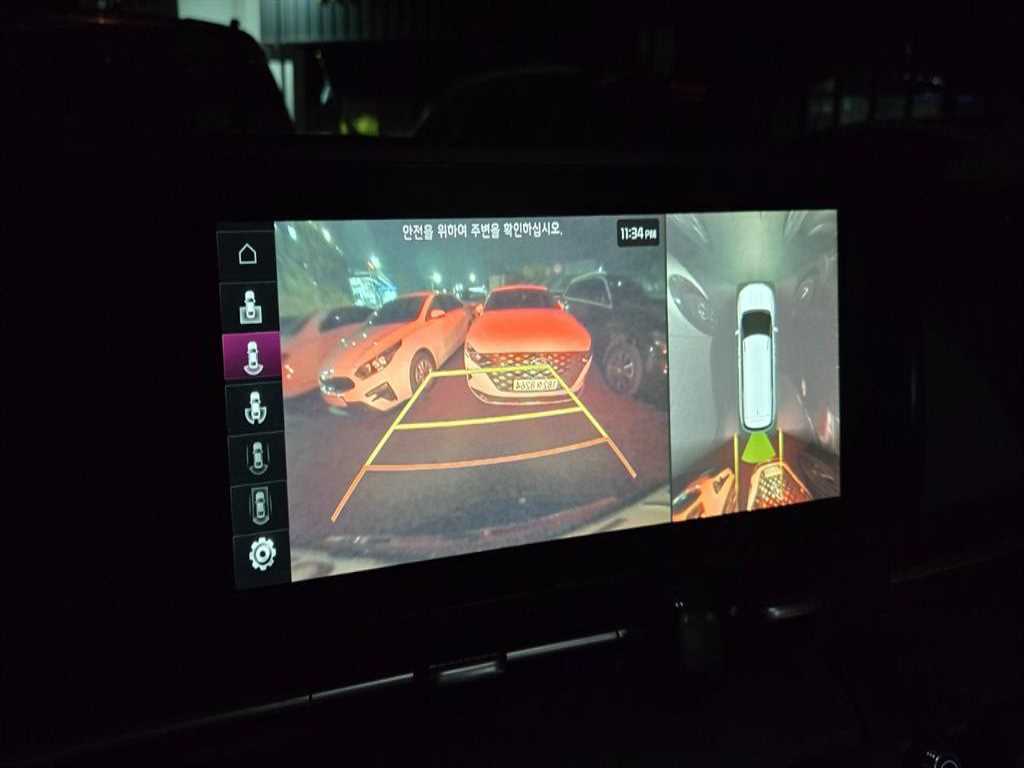 KIA Carnival - Vista 8