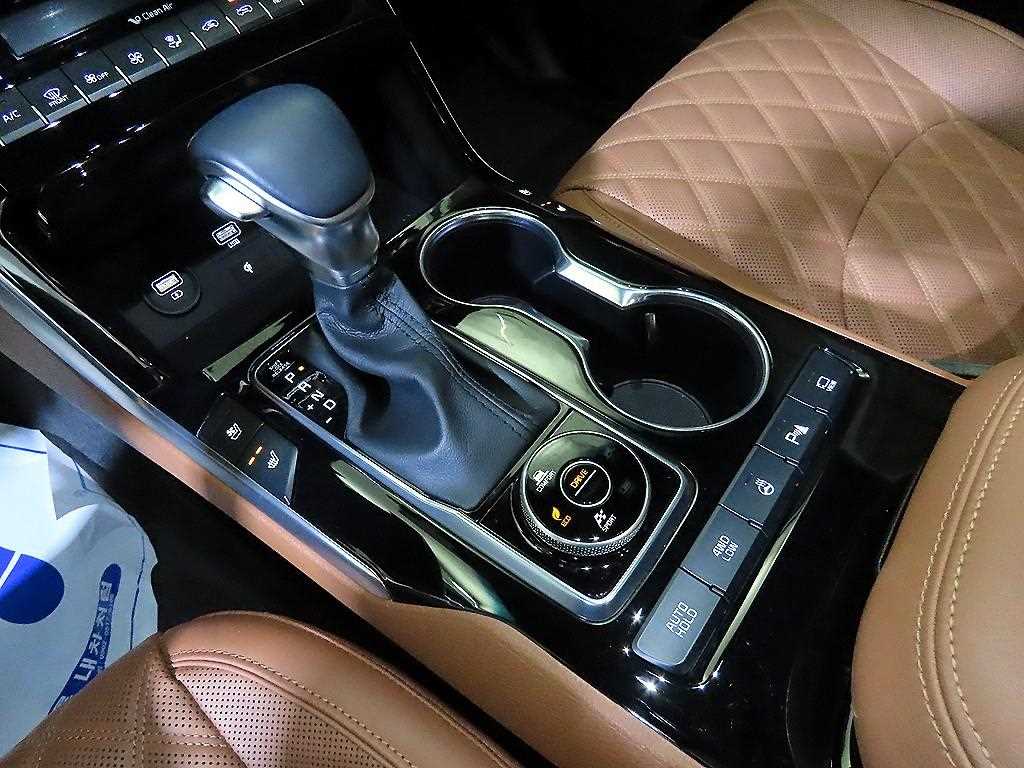 KIA Mohave - Vista 12