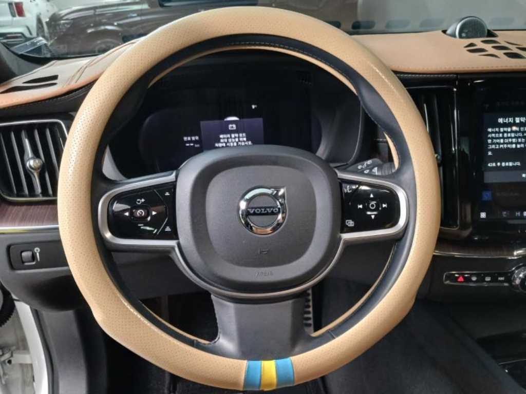 Volvo XC60 - Vista 11