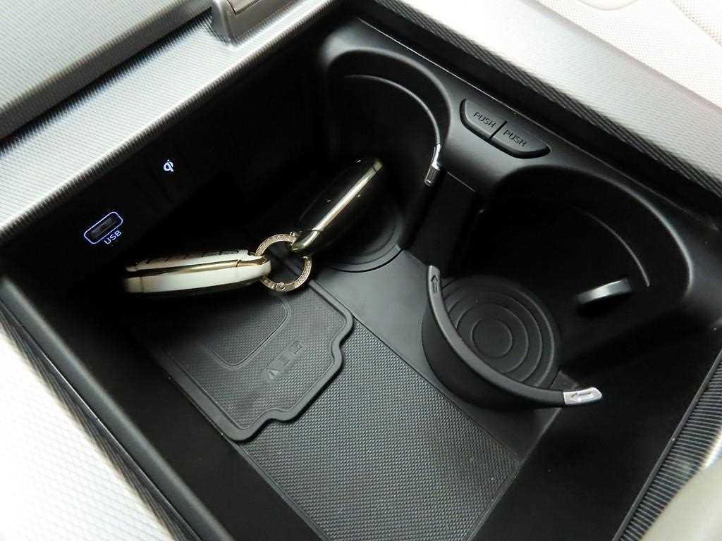 HYUNDAI Palisade - Vista 10