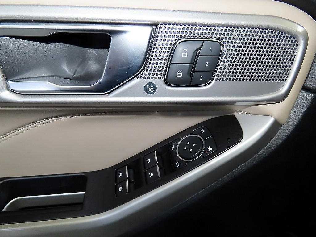 Ford Explorer 2022 Blanco - Importación desde Corea - HF Imports Iquique - Foto 13