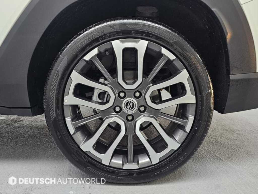 Ssangyong Torres - Vista 5