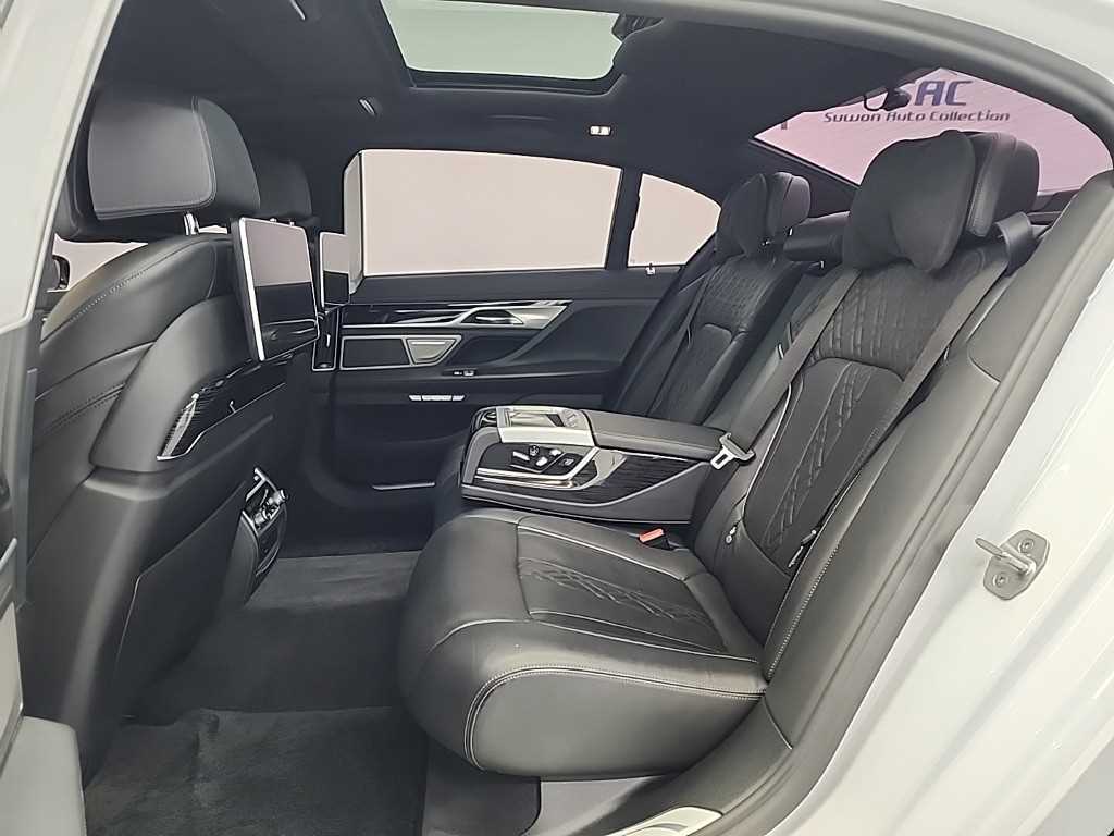 BMW 7 Series - Vista 12