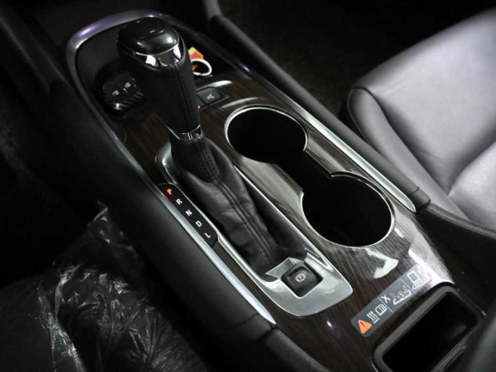 Chevrolet Malibu - Vista 9