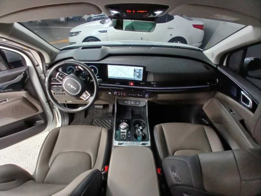 KIA Carnival - Vista 6