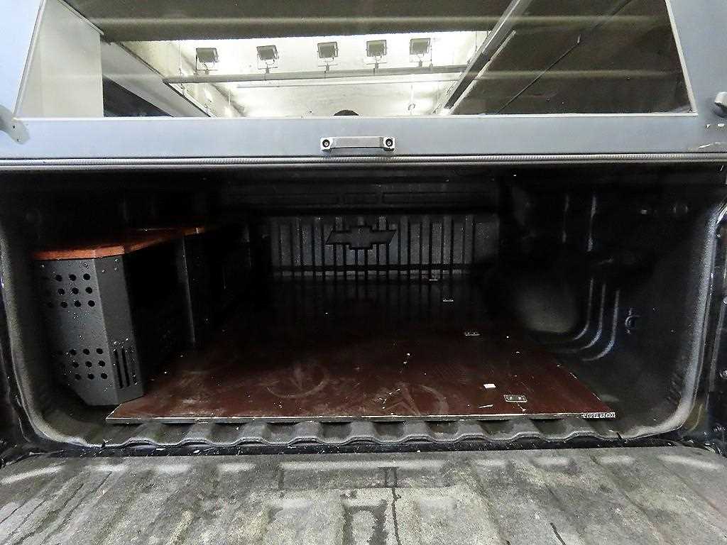 Chevrolet ?Colorado 2021 Negro - Importación desde Corea - HF Imports Iquique - Foto 18