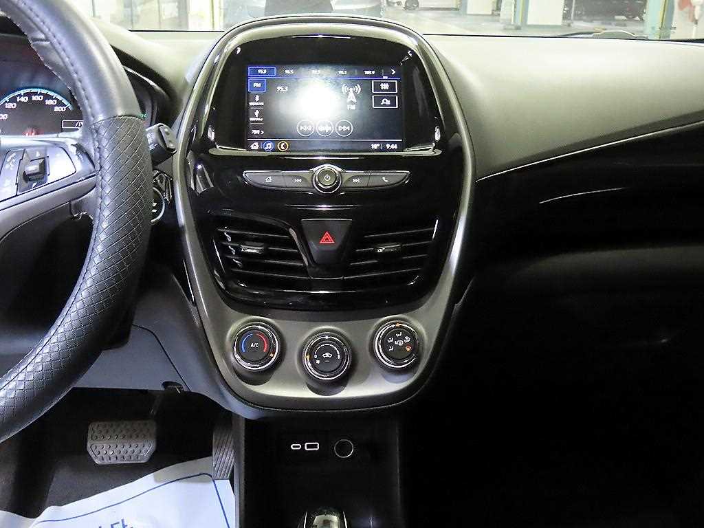 Chevrolet Spark - Vista 11