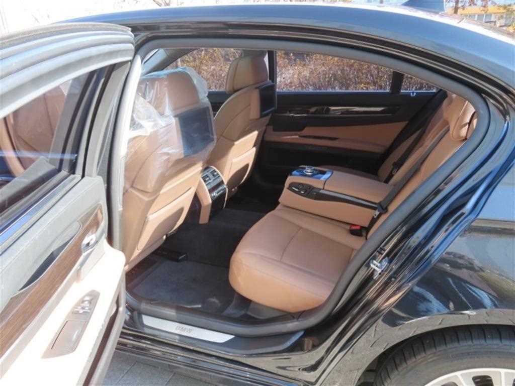 BMW 7 Series 2011 - Importación desde Corea - HF Imports Iquique - Foto 13