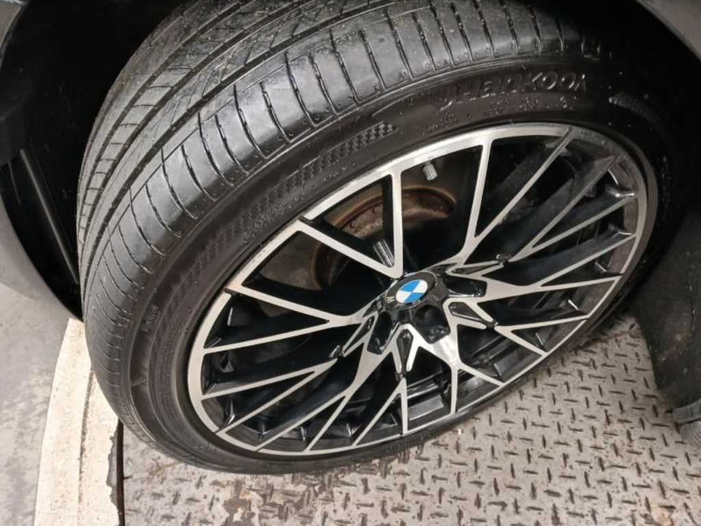 BMW 6 series 2018 Negro - Importación desde Corea - HF Imports Iquique - Foto 20