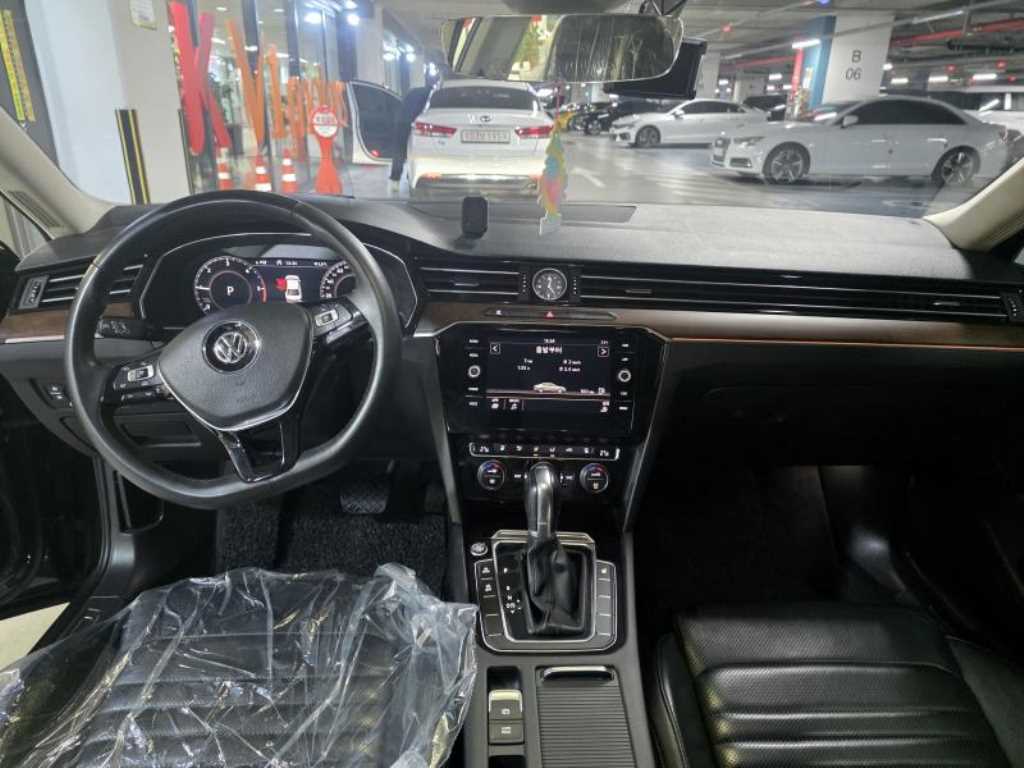 Volkswagen Passat - Vista 8