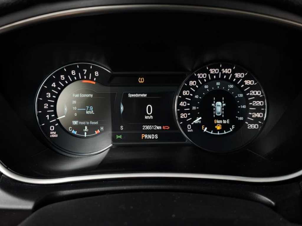 Lincoln MKX - Vista 8