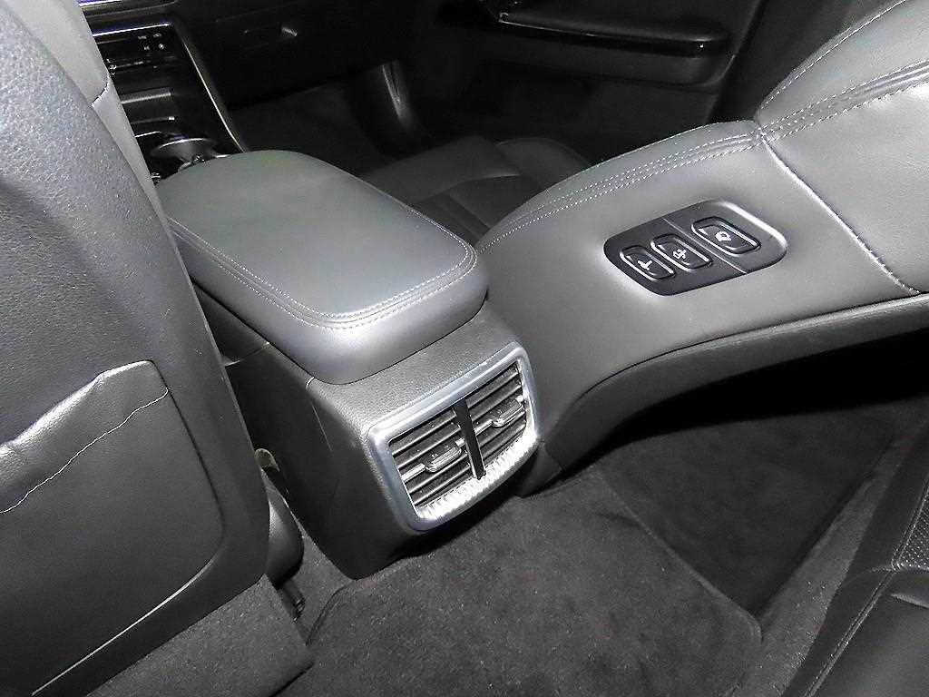 KIA K5 2022 Negro - Importación desde Corea - HF Imports Iquique - Foto 17