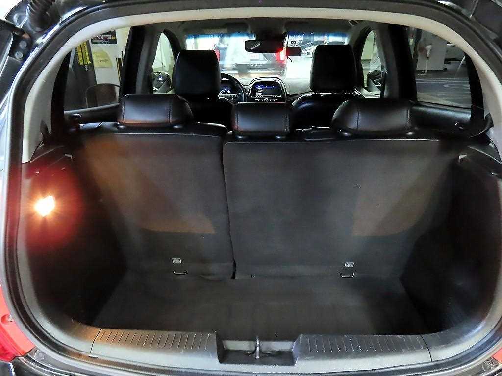 Chevrolet Spark 2019 Negro - Importación desde Corea - HF Imports Iquique - Foto 17