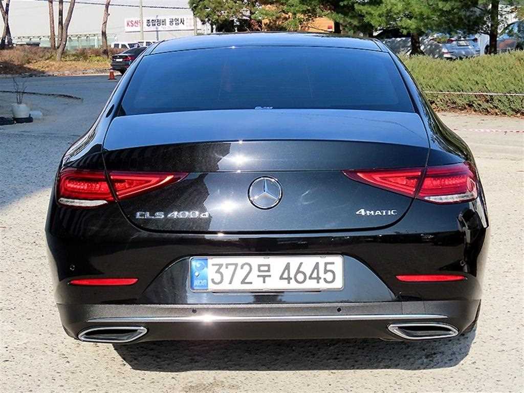 Mercedes Benz CLS Class - Vista 4