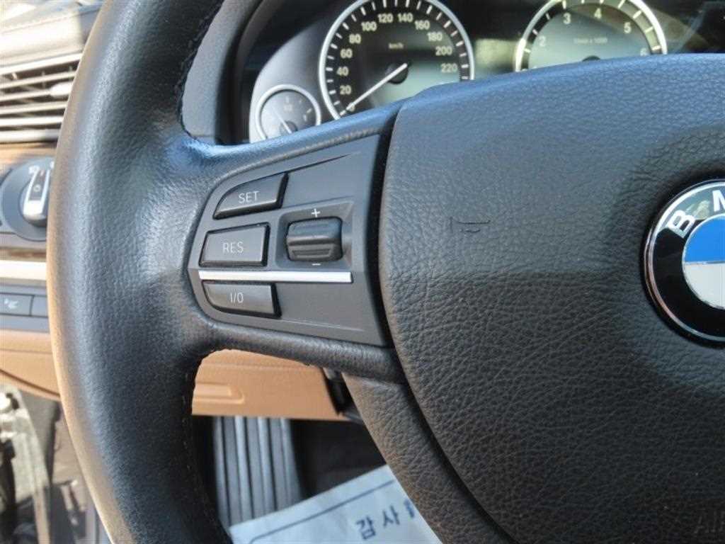 BMW 7 Series - Vista 11