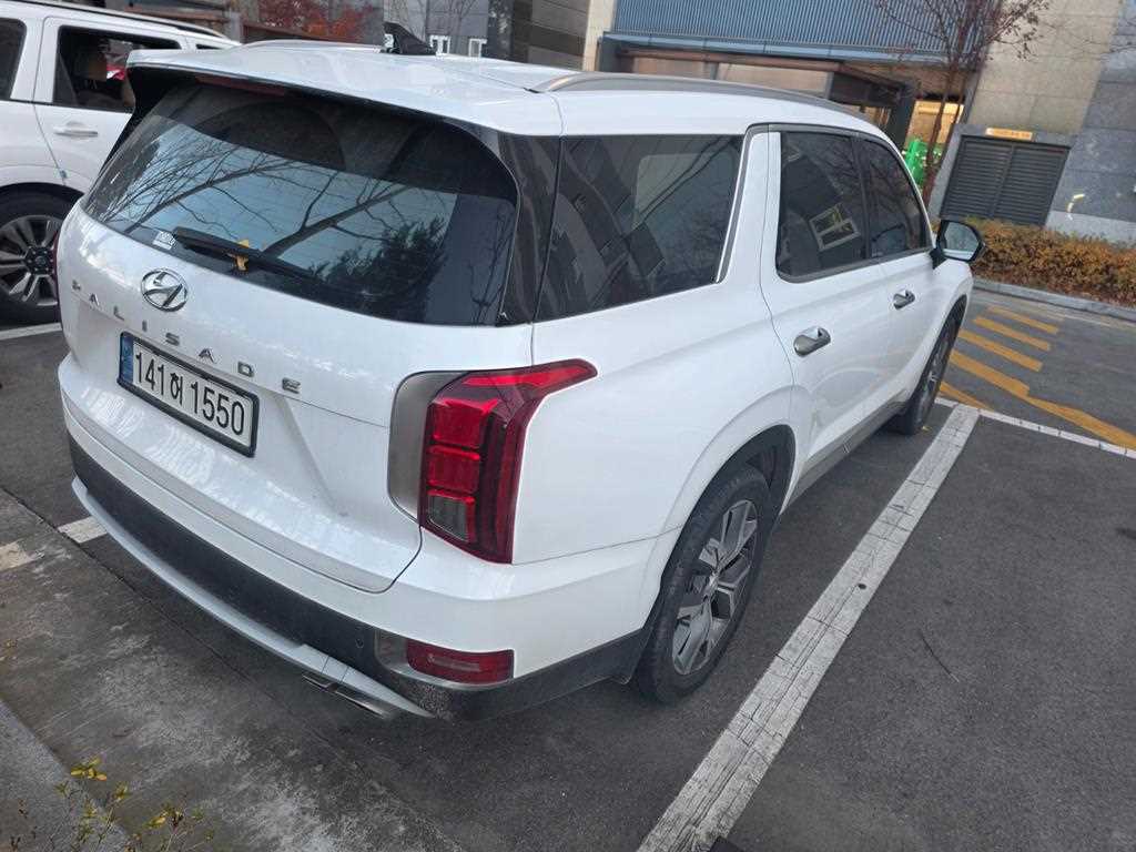 HYUNDAI Palisade - Vista 5