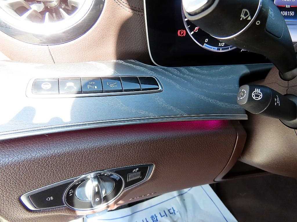 Mercedes Benz CLS Class 2019 Negro - Importación desde Corea - HF Imports Iquique - Foto 13