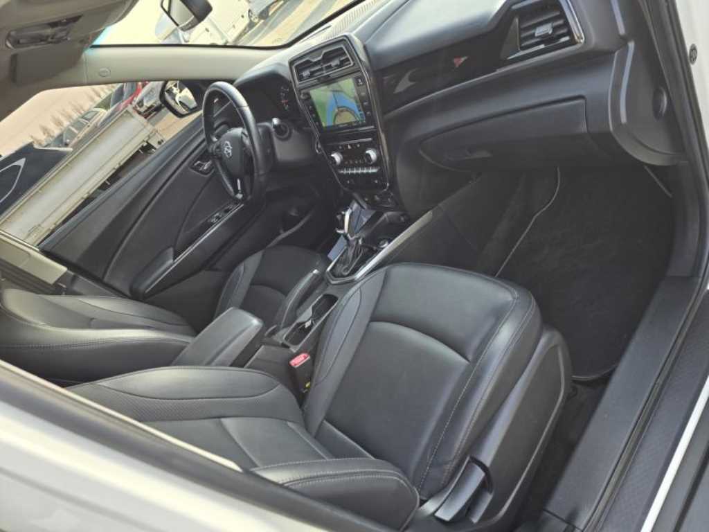 Ssangyong Tivoli - Vista 6