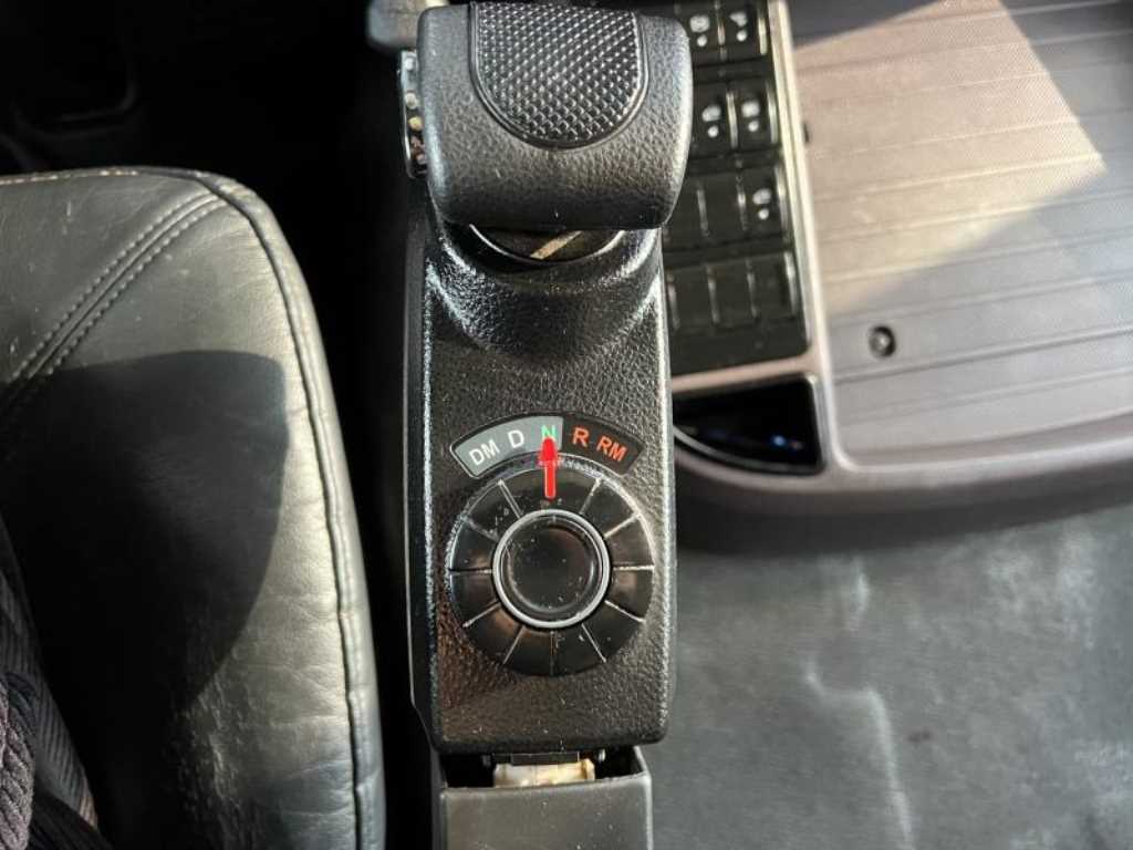 medium and large cargo Cargo 2018 Gris - Importación desde Corea - HF Imports Iquique - Foto 17