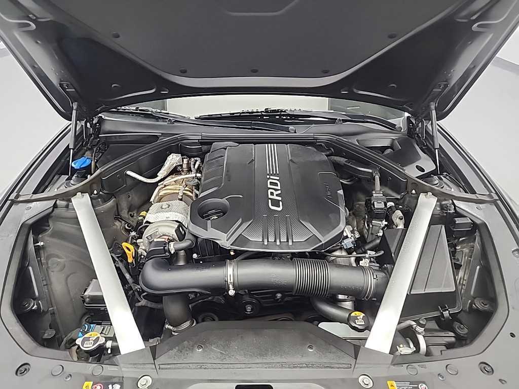 Genesis G70 - Vista 5