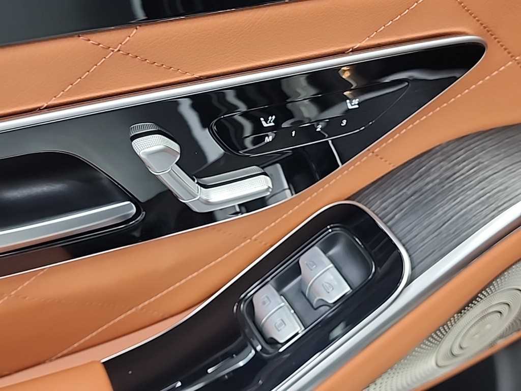 Mercedes Benz S Class 2022 Negro - Importación desde Corea - HF Imports Iquique - Foto 13