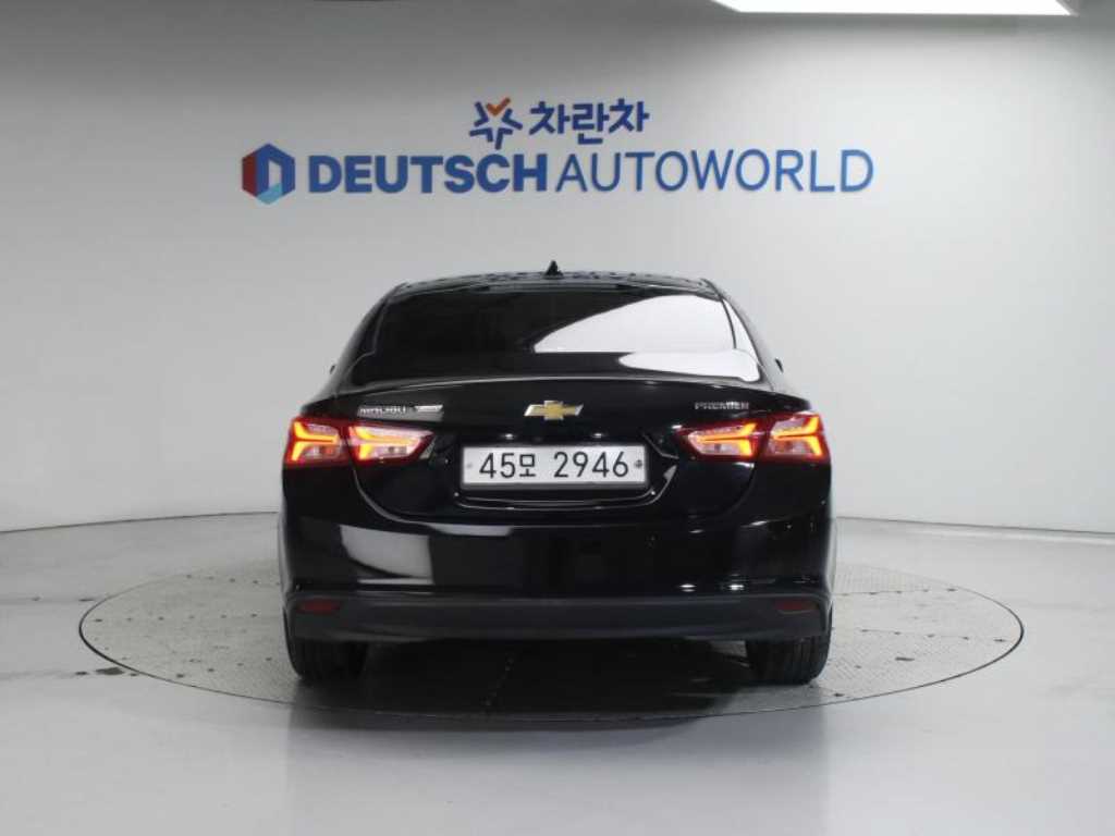 Chevrolet Malibu - Vista 4