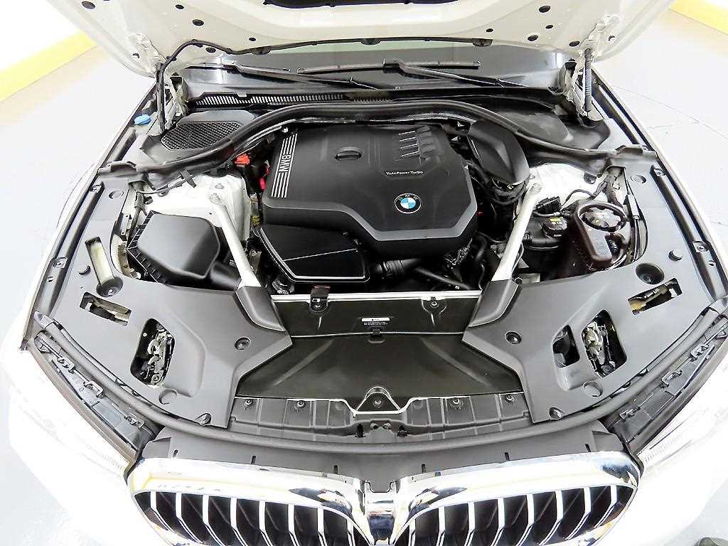 BMW 5 Series 2022 Blanco - Importación desde Corea - HF Imports Iquique - Foto 19