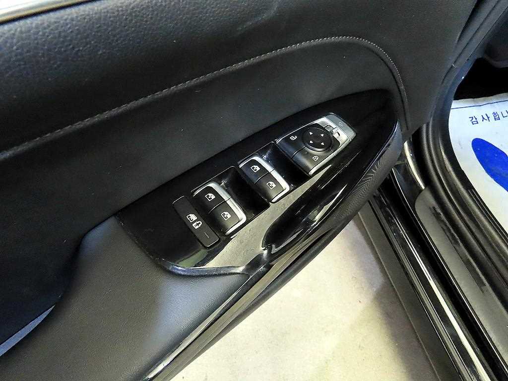 KIA K5 2022 Negro - Importación desde Corea - HF Imports Iquique - Foto 13