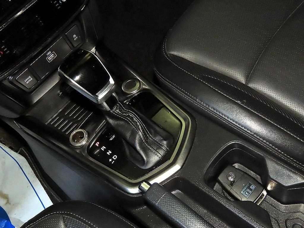 Ssangyong Tivoli - Vista 12