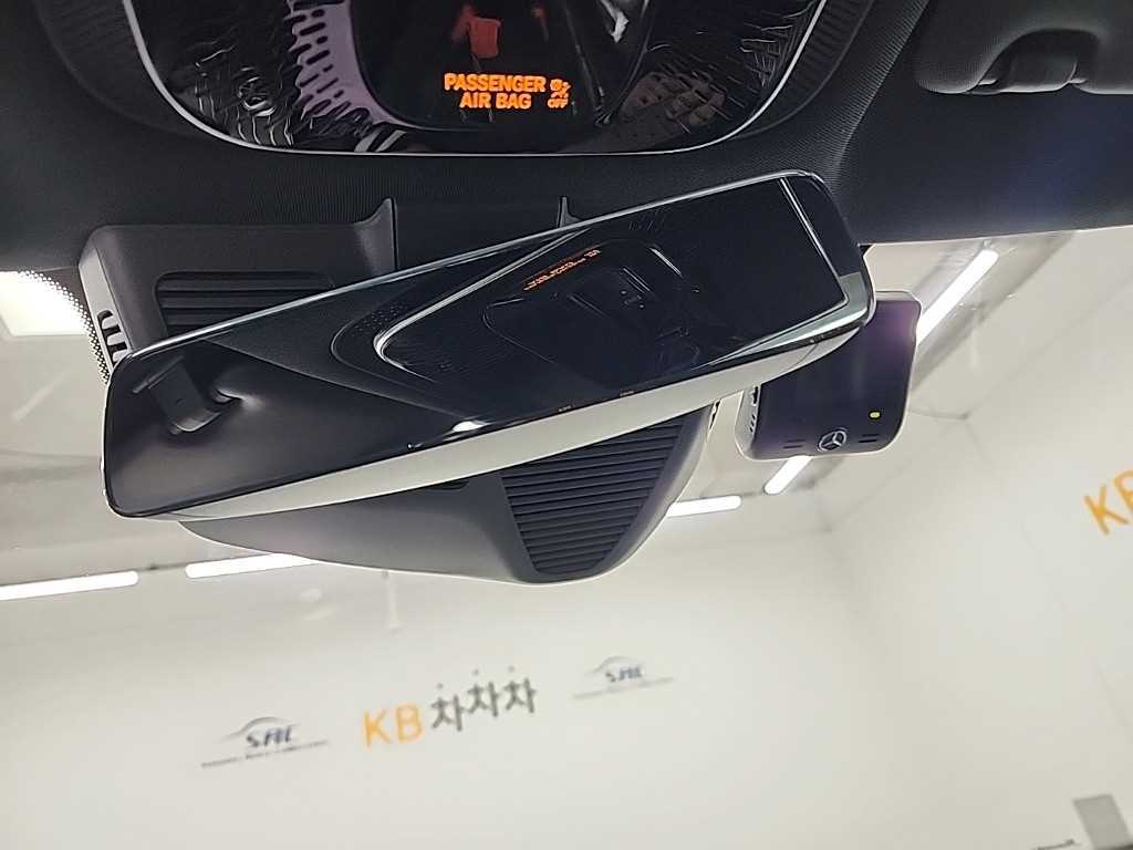 Mercedes Benz C Class 2025 Negro - Importación desde Corea - HF Imports Iquique - Foto 17