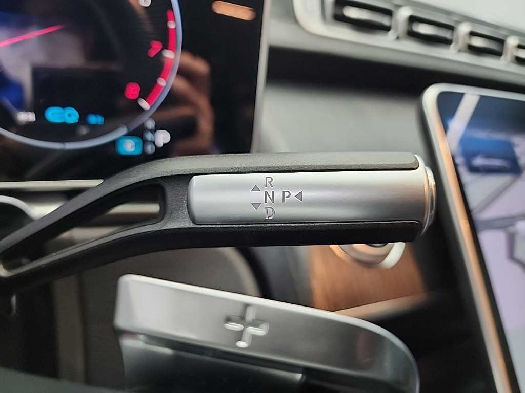 Mercedes Benz S Class - Vista 8