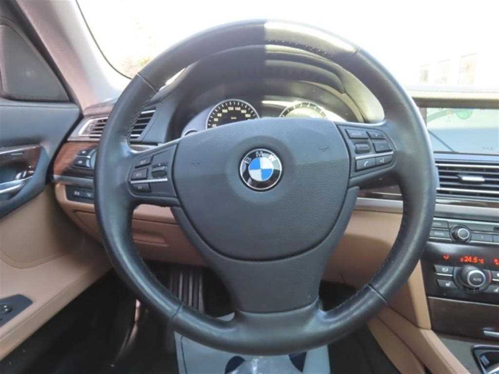 BMW 7 Series 2011 - Importación desde Corea - HF Imports Iquique - Foto 15