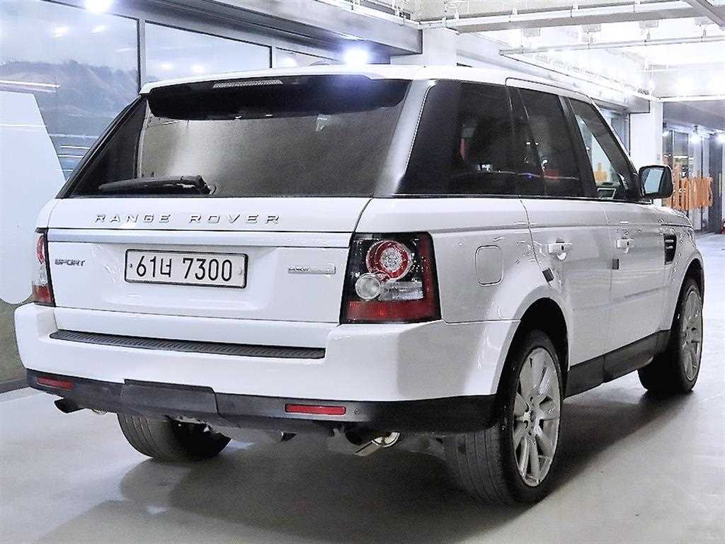 Land Rover Range Rover Sports - Vista 4