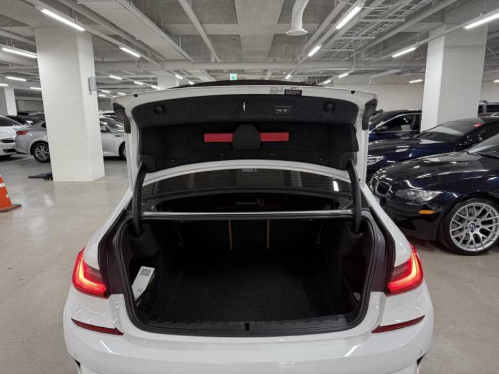 BMW 3 series 2022 - Importación desde Corea - HF Imports Iquique - Foto 17