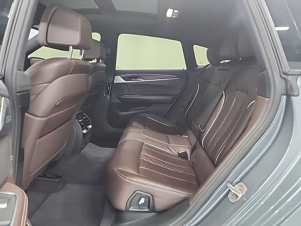 BMW Gran Turismo - Vista 12