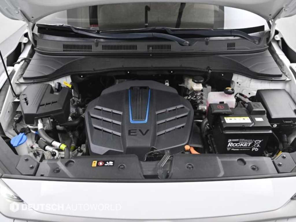 HYUNDAI Kona - Vista 6