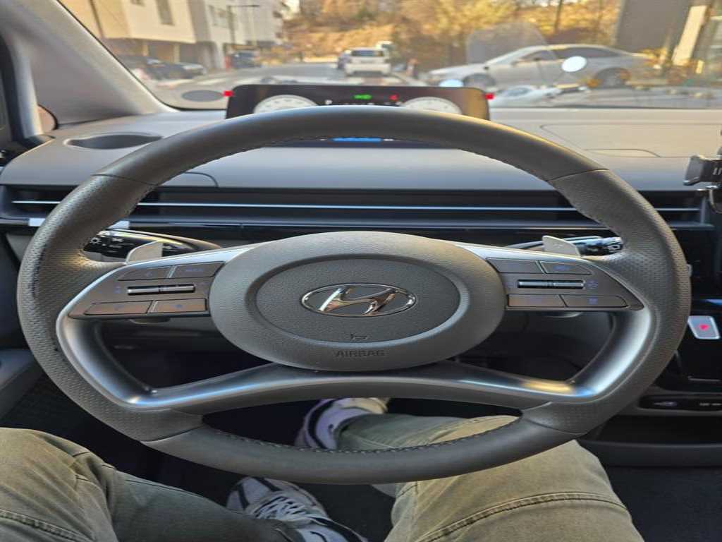 HYUNDAI Staria - Vista 8