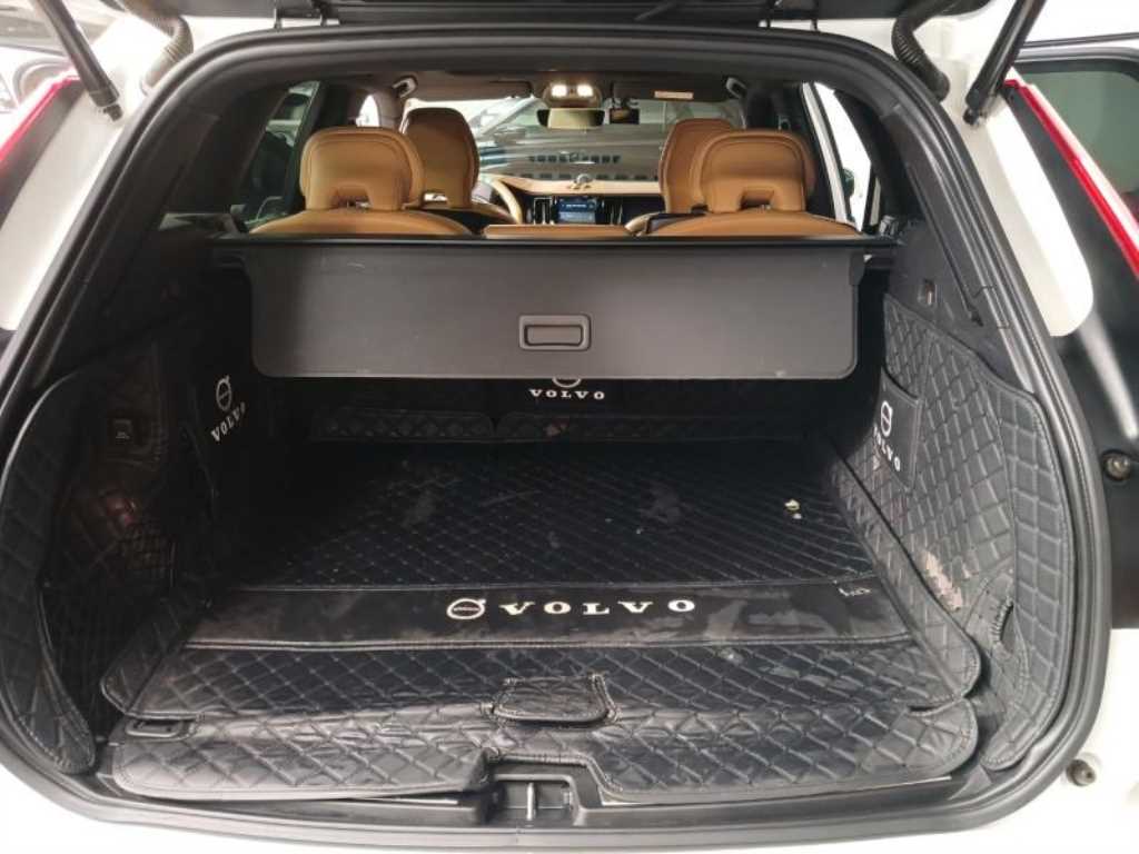 Volvo XC60 2022 Blanco - Importación desde Corea - HF Imports Iquique - Foto 18