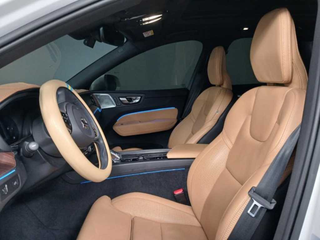 Volvo XC60 - Vista 7