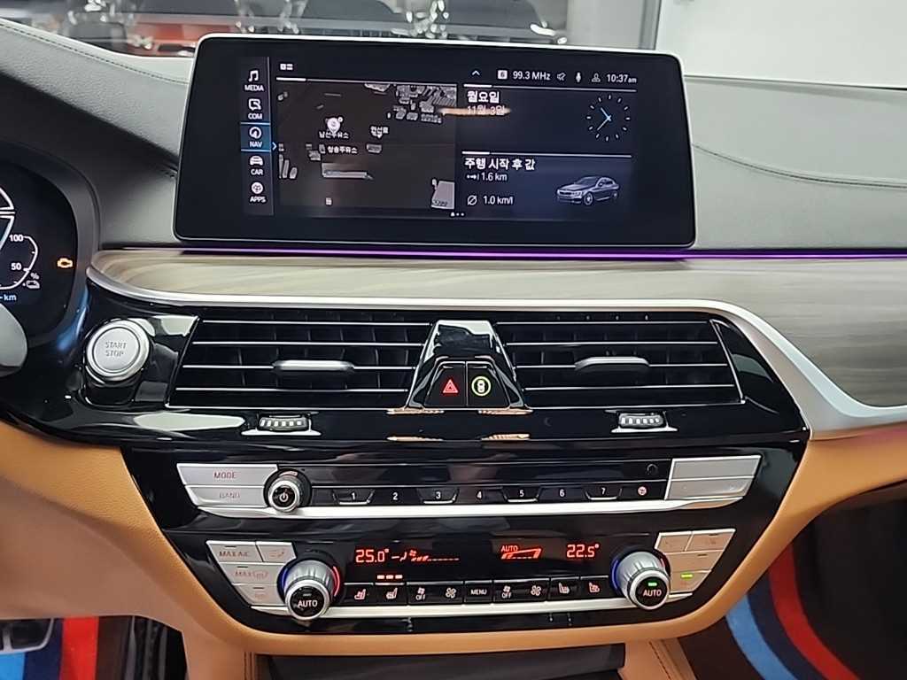 BMW 5 Series - Vista 10