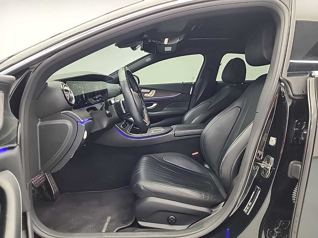 Mercedes Benz CLS Class - Vista 11