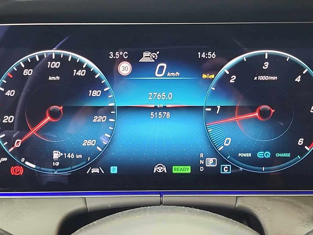 Mercedes Benz CLS Class - Vista 6