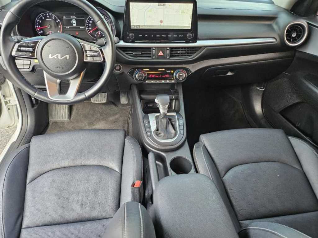 KIA K3 2022 Blanco - Importación desde Corea - HF Imports Iquique - Foto 18