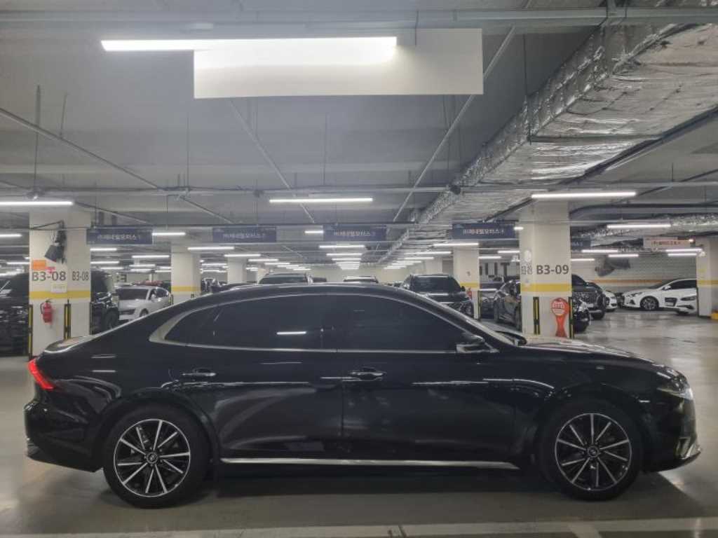 HYUNDAI Grandeur - Vista 2