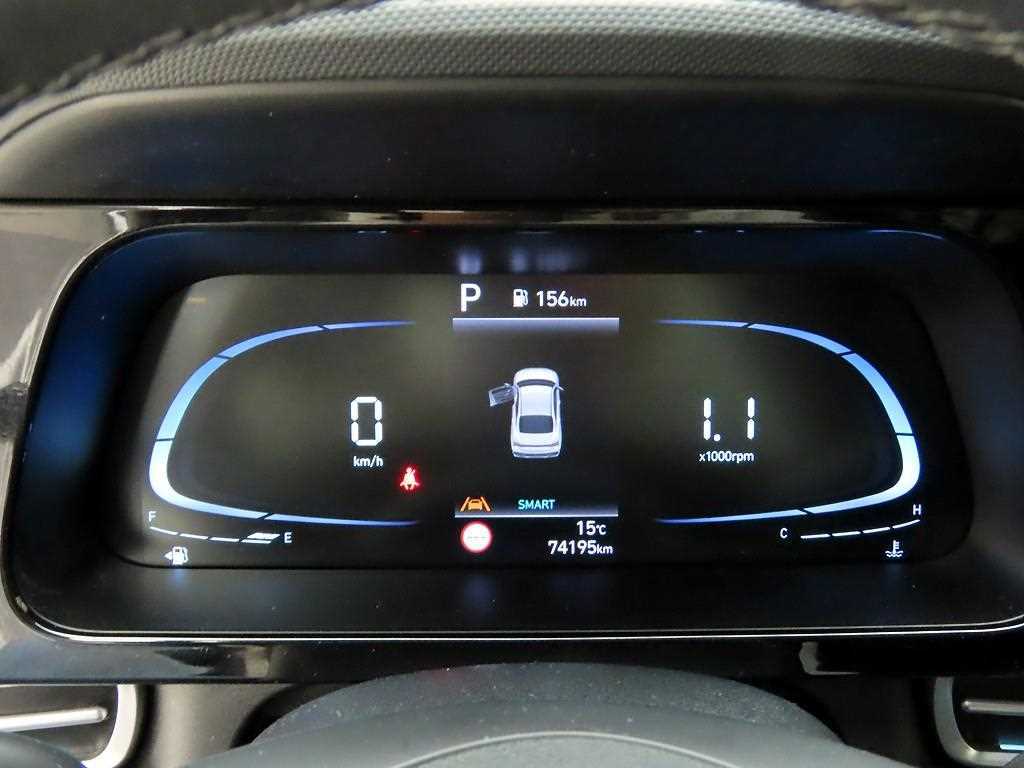 HYUNDAI Avante - Vista 6