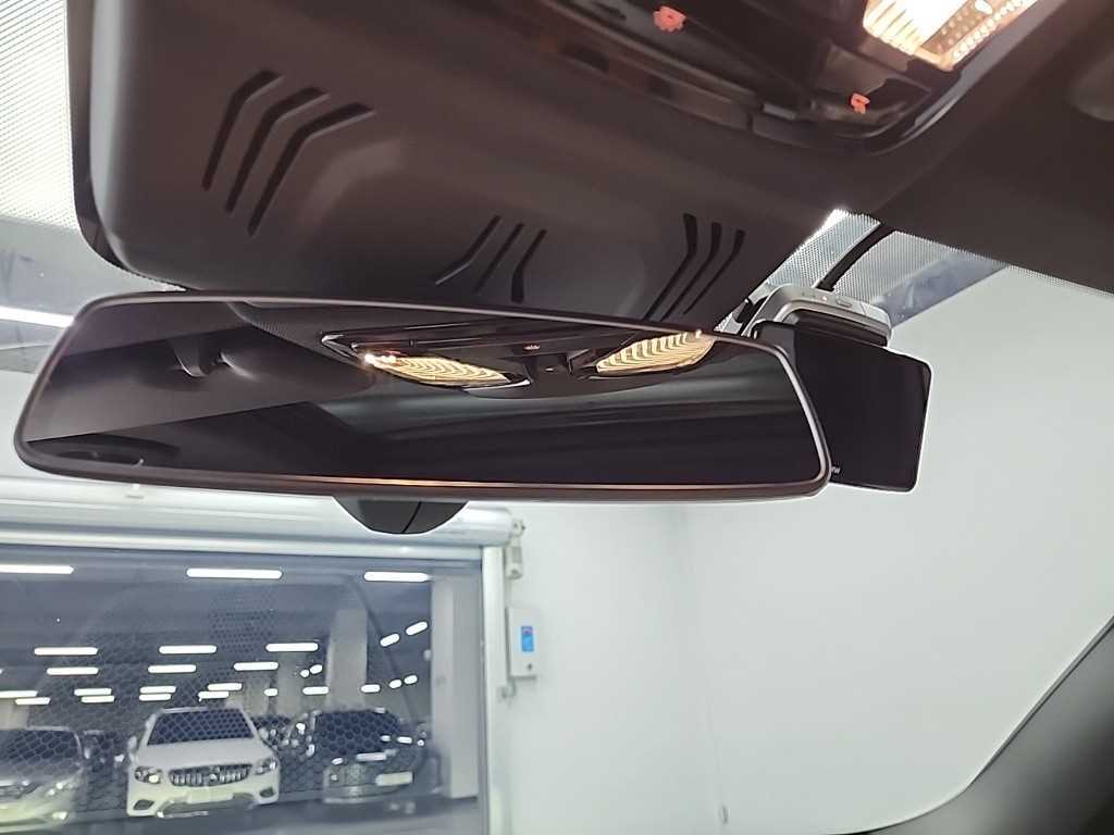 BMW 3 series 2023 Negro - Importación desde Corea - HF Imports Iquique - Foto 17