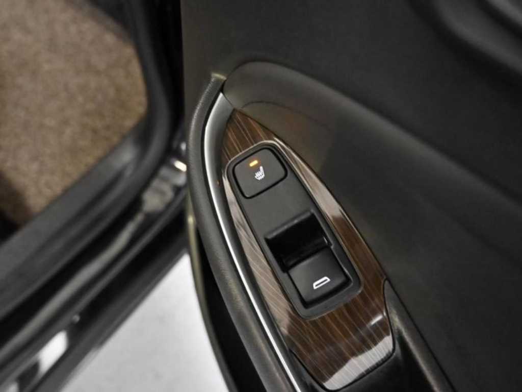 Chevrolet Malibu 2019 Negro - Importación desde Corea - HF Imports Iquique - Foto 16