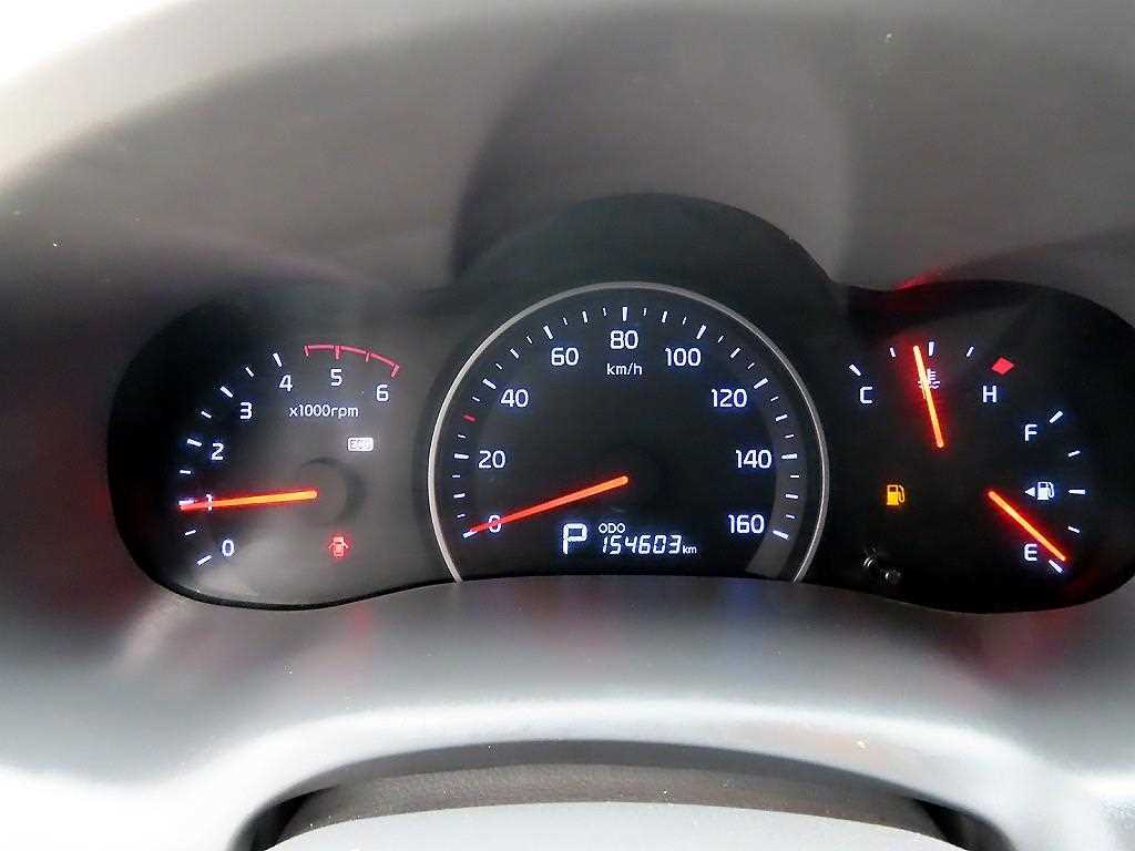 KIA Carnival - Vista 10