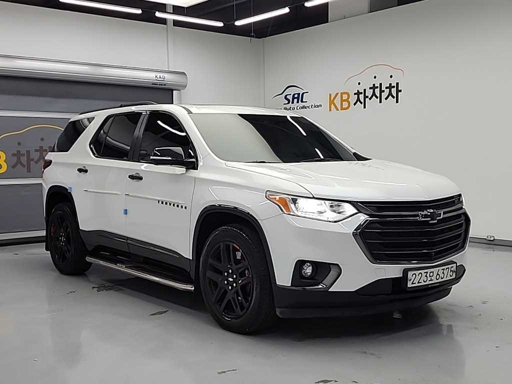 Chevrolet Travers - Vista 4