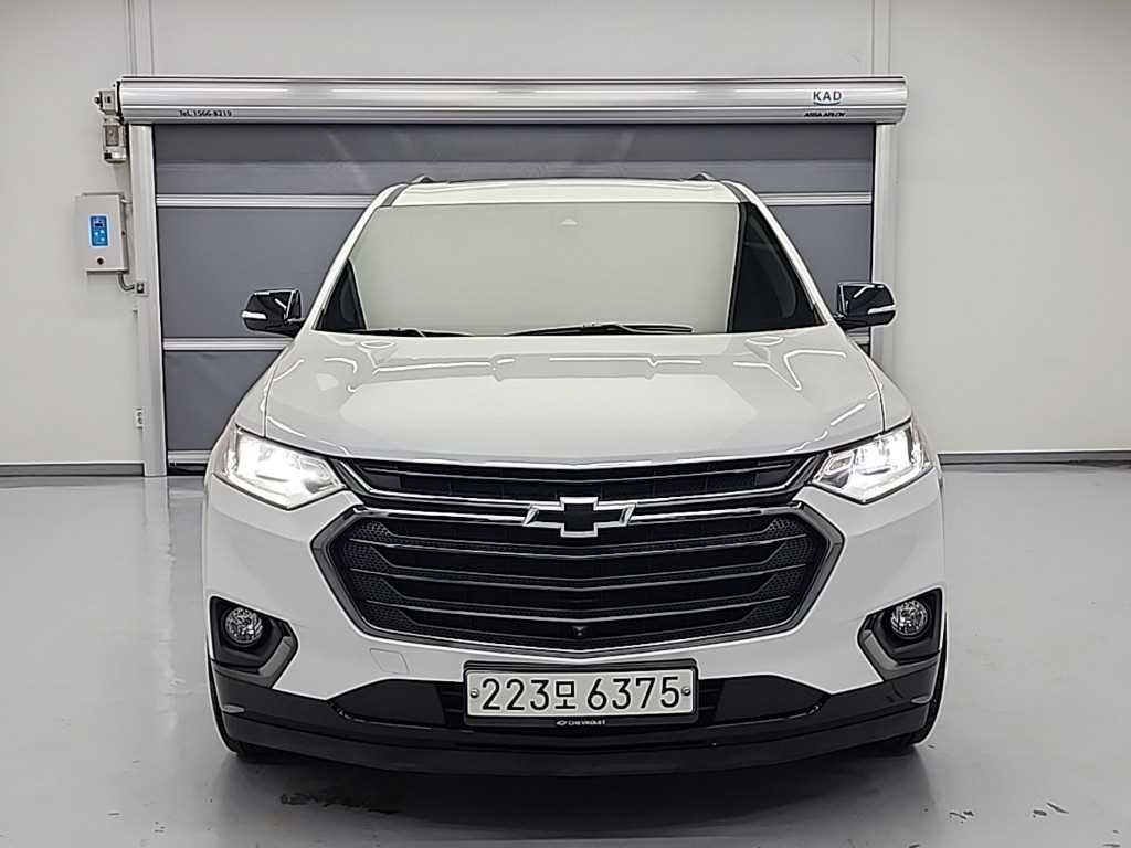 Chevrolet Travers - Vista 2